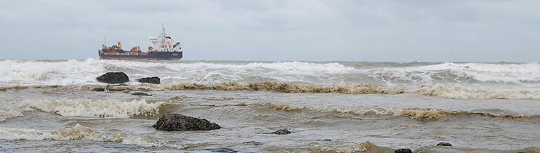 Schip voor de kust van Oostende