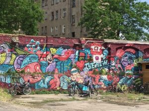 Graffiti op een muur in Berlijn