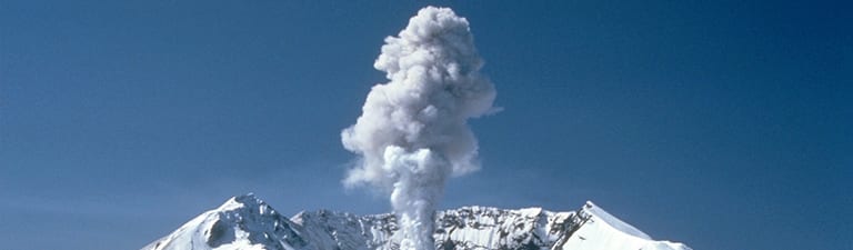 Vlucht geannuleerd door aswolk