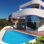 Vakantiewoning aan het water zwembad